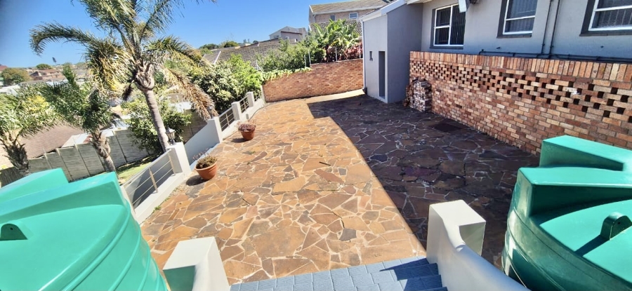 4 Bedroom Property for Sale in Cotswold Eastern Cape